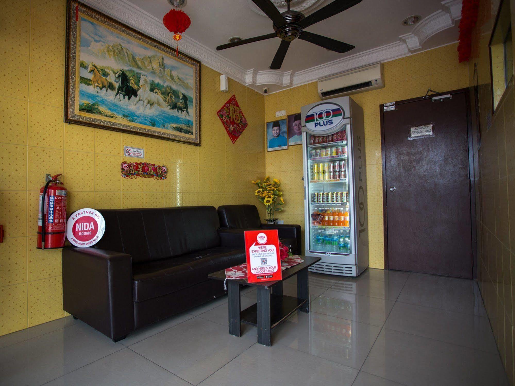 Nida Rooms Ipoh Bercham Bistari Luaran gambar