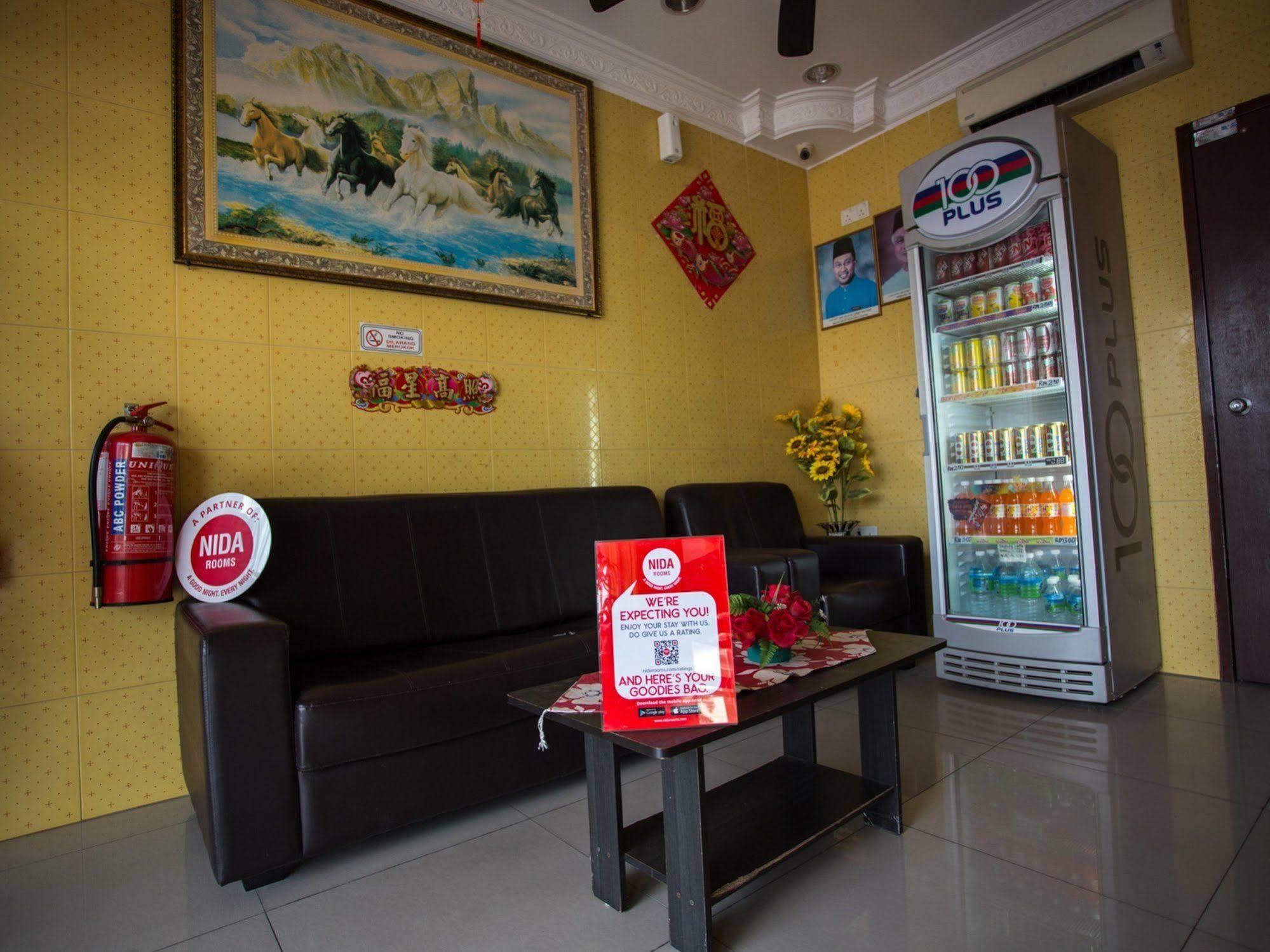 Nida Rooms Ipoh Bercham Bistari Luaran gambar