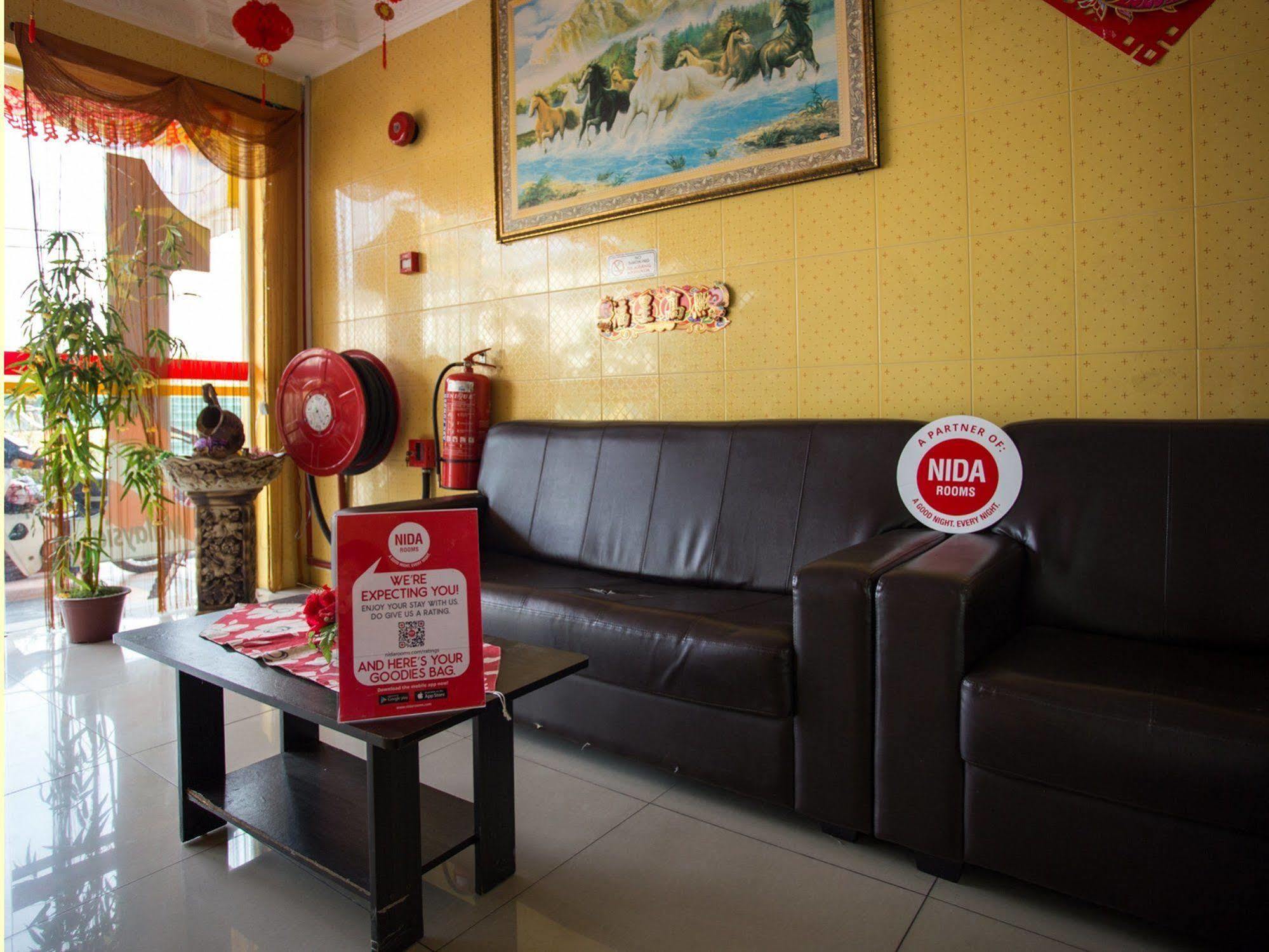 Nida Rooms Ipoh Bercham Bistari Luaran gambar